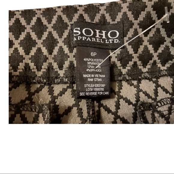 ⭐️SOHO black Apparel Ltd Diamond Dress Pants Sz 6p⭐️ - Picture 3 of 5